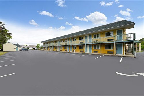 Howard Johnson By Wyndham West Yarmouth Cape Cod エクステリア 写真